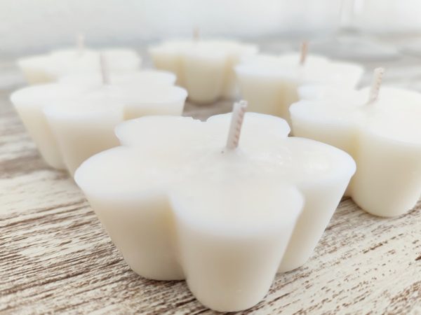 Floating Scented Candles - Image 2